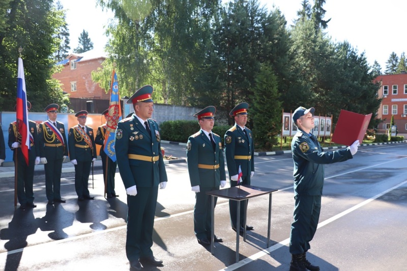 Торжественные мероприятия по приведению к Военной присяге молодого пополнения.