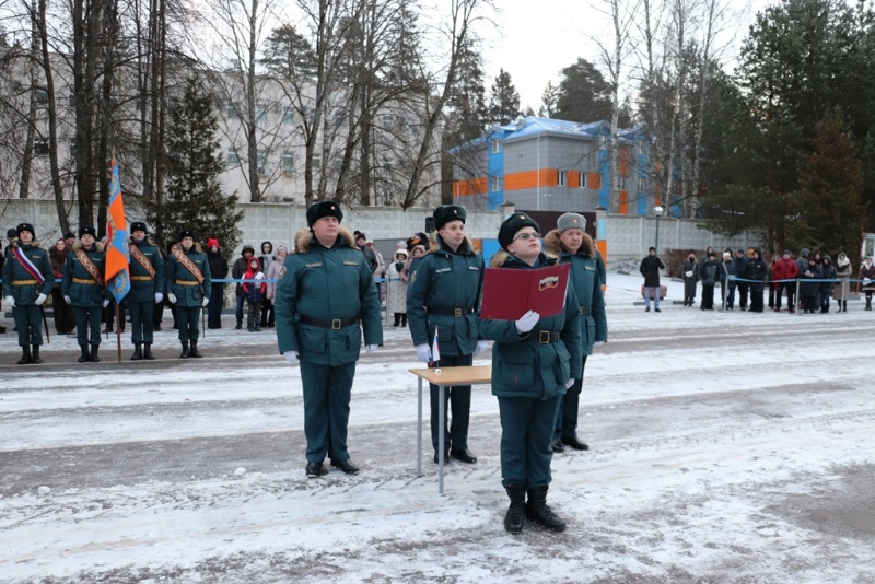 Военнослужащие роты вновь прибывшего пополнения приведены к Военной присяге.