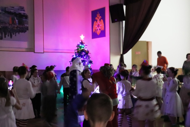 Детский Новогодний утренник.