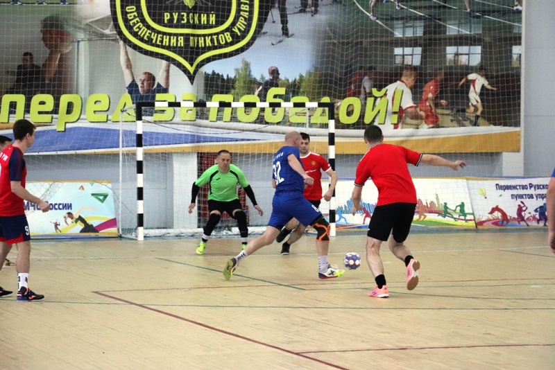 В центре торжественно отметили  День спасателя Российской Федерации.