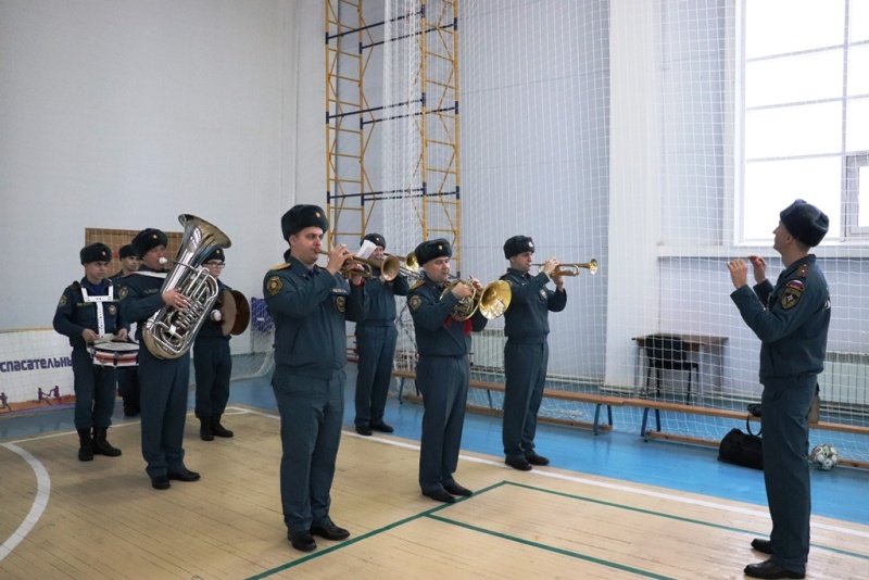 В центре торжественно отметили  День спасателя Российской Федерации.