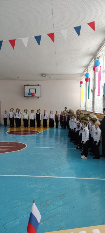 Смотр строя и песни, посвященный Дню защитника Отечества проведен в Старорузской средней школе.