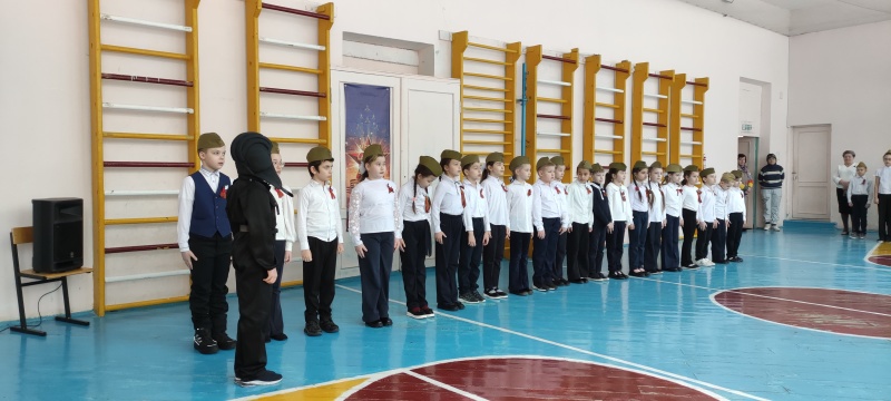 Смотр строя и песни, посвященный Дню защитника Отечества проведен в Старорузской средней школе.