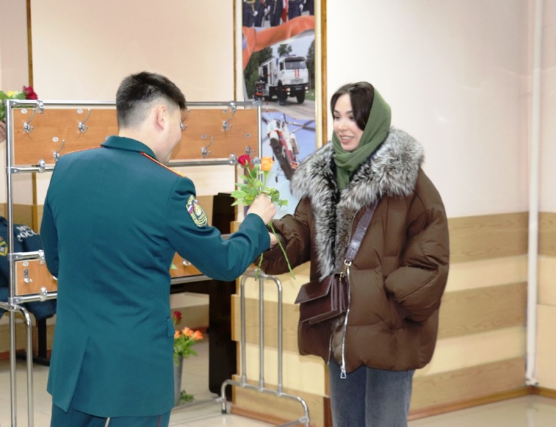 В центре прошло торжественное мероприятие, приуроченное к Международному женскому дню!