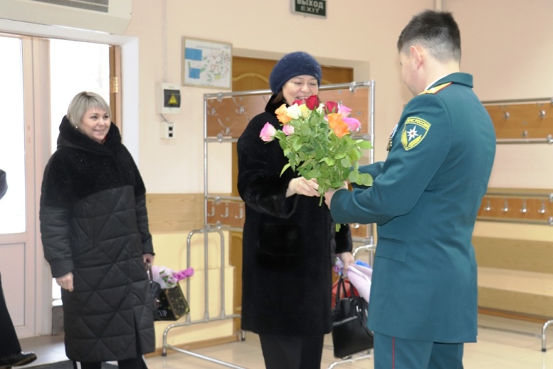 В центре прошло торжественное мероприятие, приуроченное к Международному женскому дню!