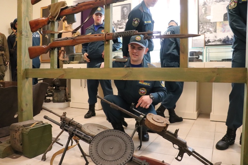 Военнослужащие по призыву посетили музей-клуб «Скирмановские высоты».