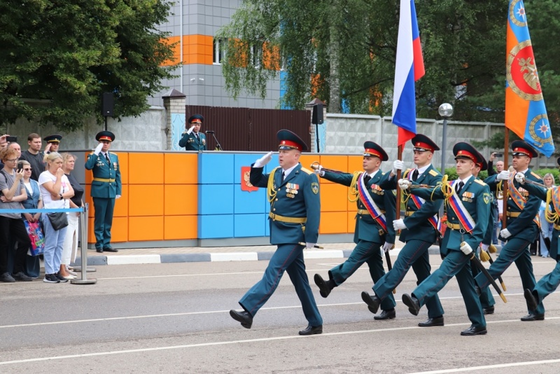 Церемония приведения к военной присяге состоялась в центре.