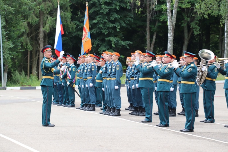 Церемония приведения к военной присяге состоялась в центре.