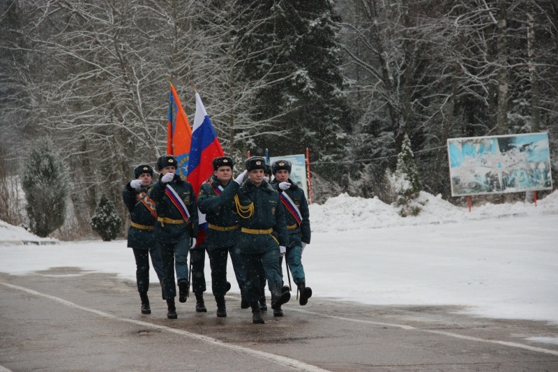 Приведение к военной присяге вновь прибывшего пополнения призыва осень-зима 2017 г 