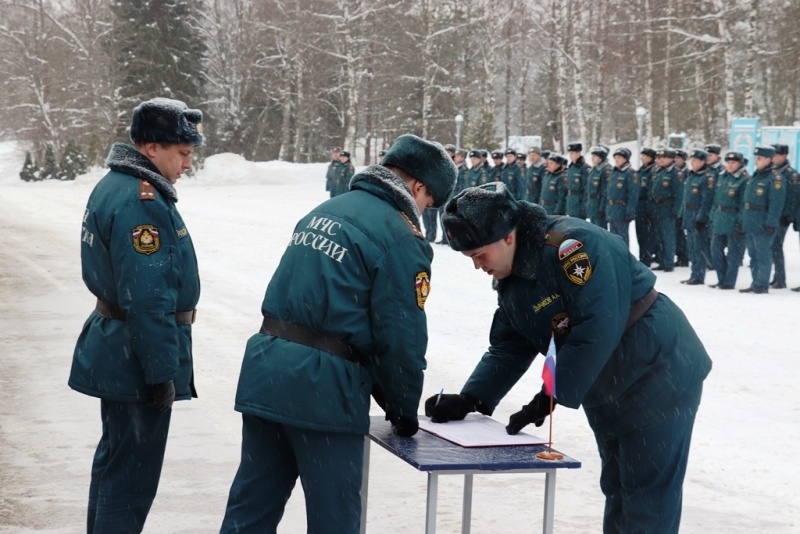 Торжественное мероприятие посвящённое приведению к Военной присяге молодого пополнения, призыва осень-зима 2018 г 